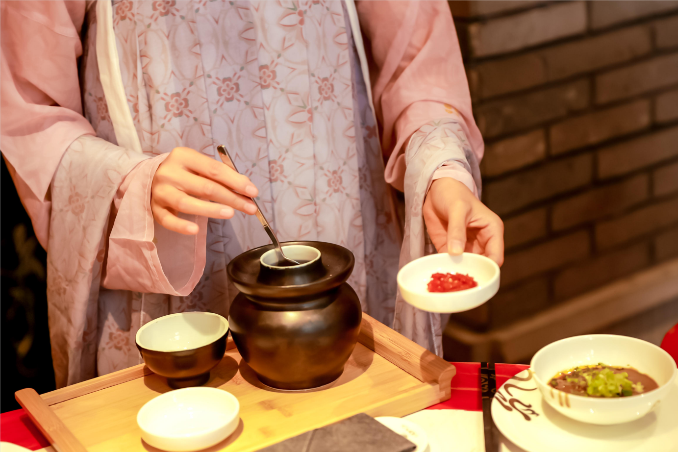 ���˹��ʡ�(�й���)��Ա��¼���